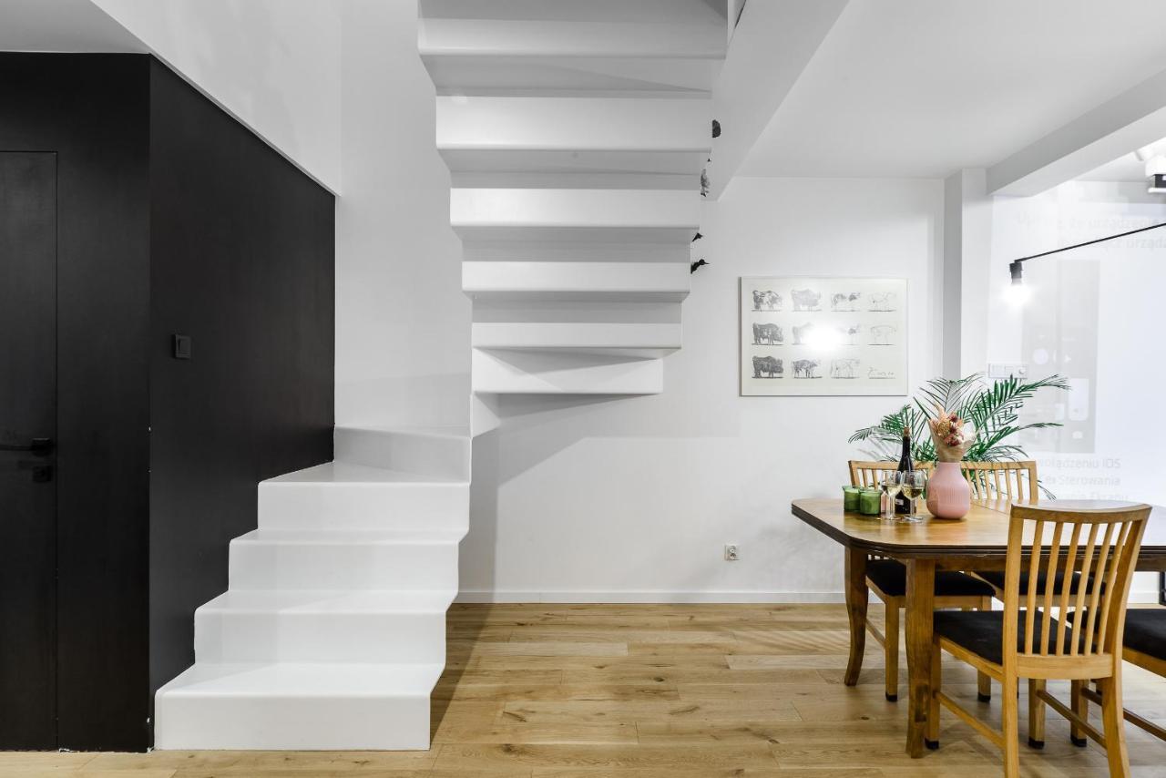 Lumina Apartment With Balcony Overlooking The Park Lodz  Luaran gambar